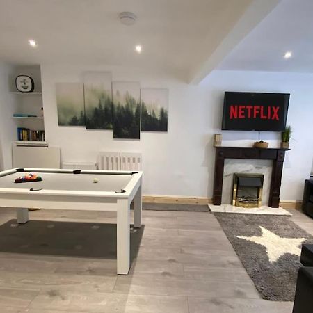 Brynhyfryd Cottage Aberaman Buitenkant foto