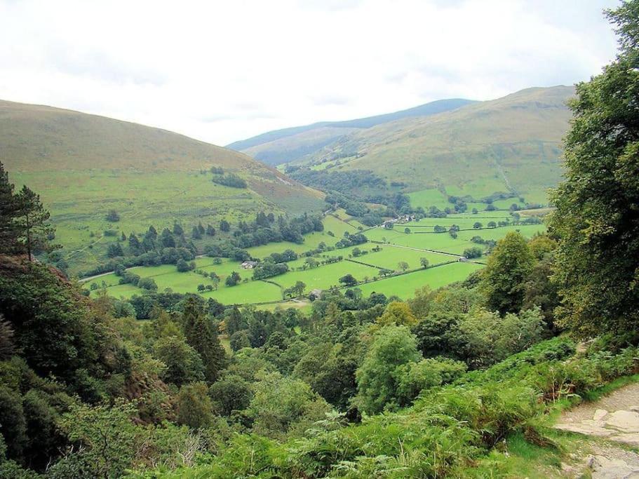 Brynhyfryd Cottage Aberaman Buitenkant foto