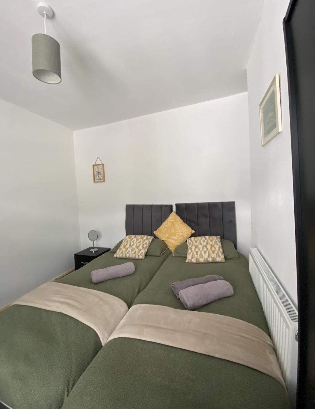 Brynhyfryd Cottage Aberaman Buitenkant foto