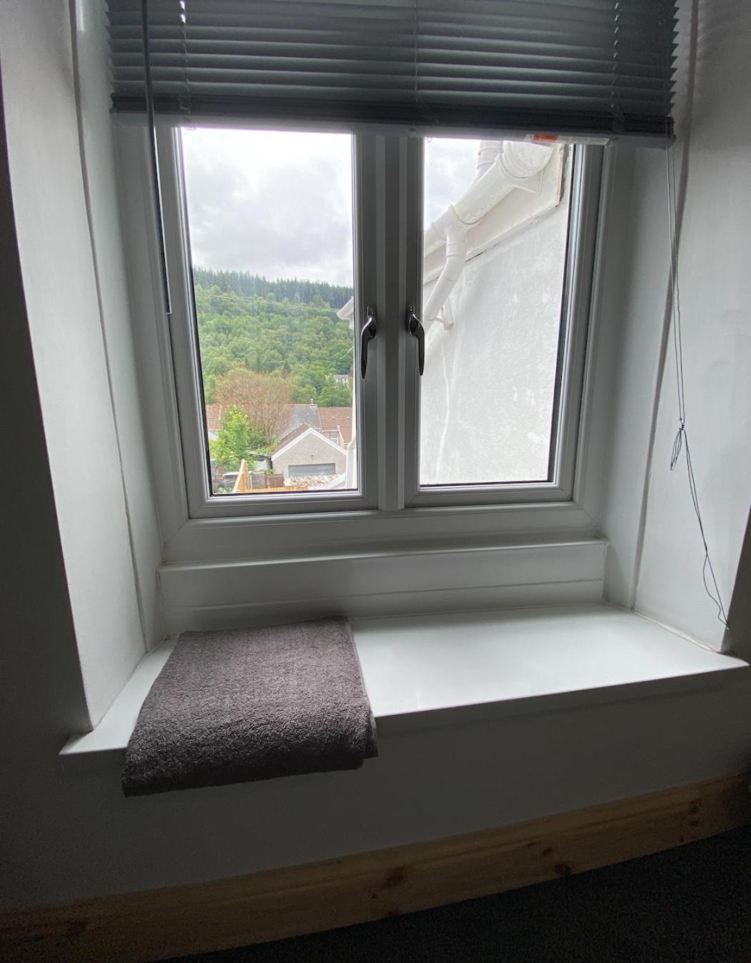 Brynhyfryd Cottage Aberaman Buitenkant foto
